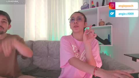  Angie   Instagram  angie julianac add me online show from May 14, 12:58 pm