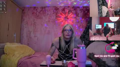 nicktuuk online show from June 11, 12:32 am