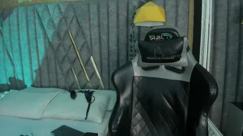 Nicolai online show from May 24, 12:34 pm