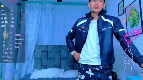 nicolastorres__ online show from July 14, 5:01 am