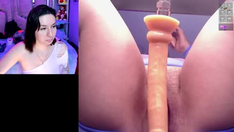Nicole online show from May 23, 3:08 pm