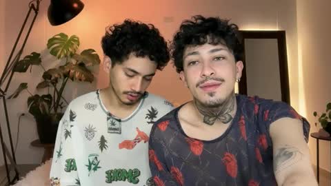 noah_and_steven online show from May 9, 10:16 pm