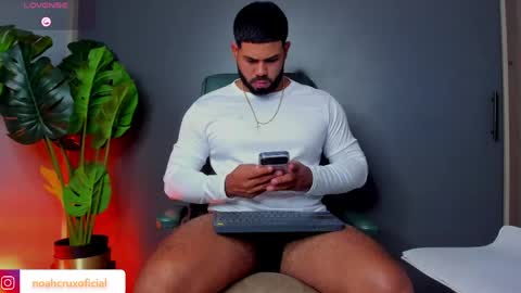 Noah online show from May 27, 2:41 am