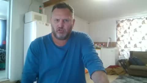 Nollie online show from May 9, 9:59 am