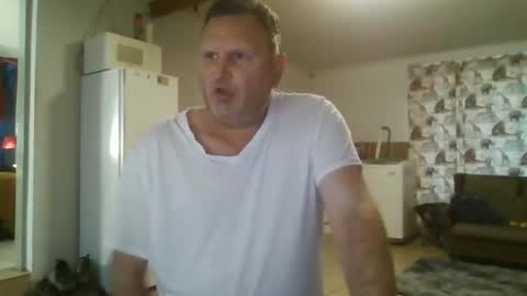 Nollie online show from May 13, 5:17 am