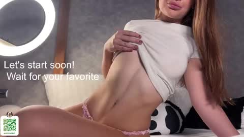 notecarret online show from May 10, 7:53 pm