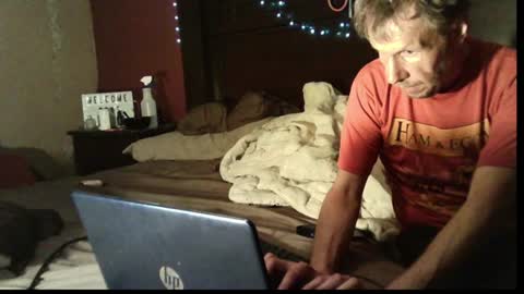 PoundTownGuys online show from June 15, 5:21 am