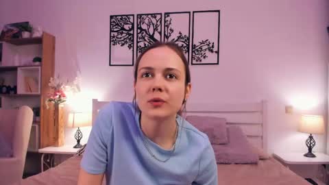 Elis online show from May 7, 8:59 pm