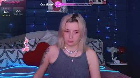 oh_my_julia online show from May 10, 11:11 pm