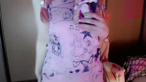 Milly online show from June 16, 4:27 am