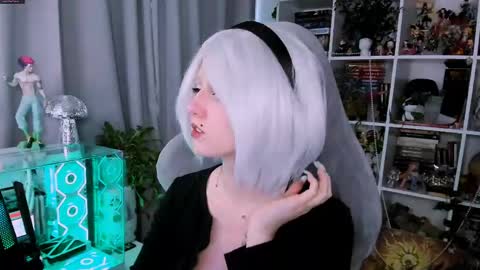 Clementine  Clem  online show from May 28, 8:34 am