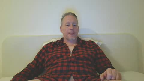 olavdelux online show from July 9, 11:31 pm