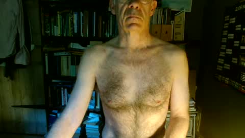 oldhairybastard online show from July 14, 5:01 am