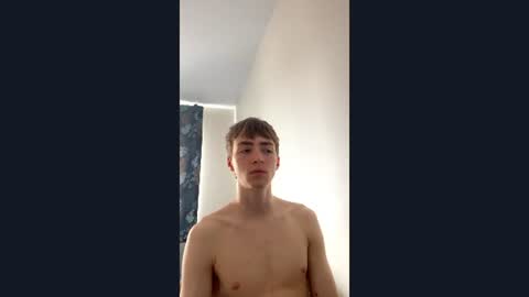 oliver592621 online show from July 16, 6:28 am
