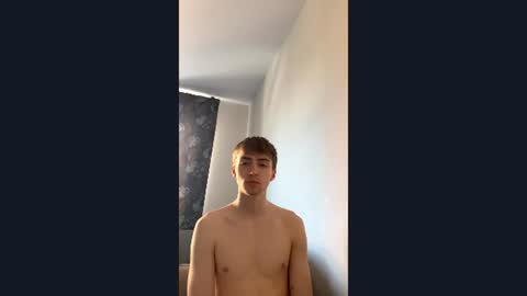 oliver592621 online show from July 19, 3:58 pm