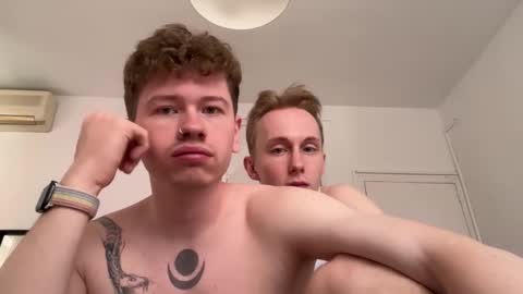 Oliver and Thomas online show from September 25, 1:18 pm