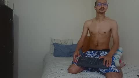 oliver_goldberg online show from May 2, 3:40 pm