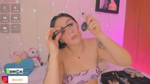 olivia_s19 online show from June 9, 3:50 am