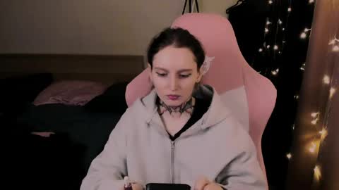 on_yxxx online show from June 1, 7:59 pm