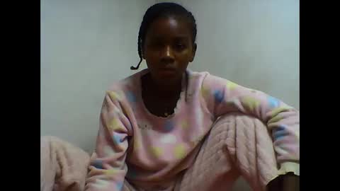 oooorazanasoa online show from May 27, 5:26 am