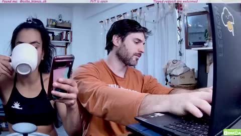 Osito Blanco online show from May 23, 9:00 pm