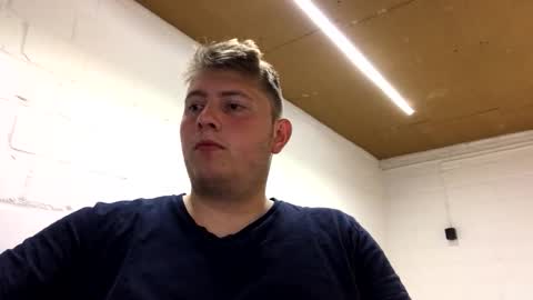 outflayd online show from May 28, 1:42 pm