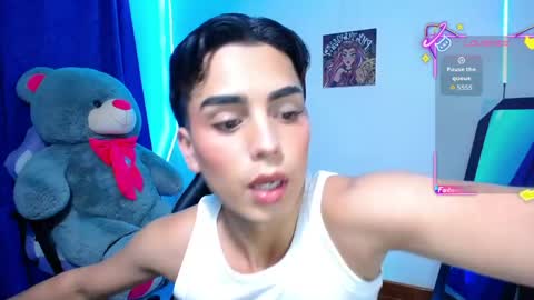 Owen  Independent model  online show from June 1, 7:53 am