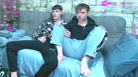 Max tall dark-haired guy with tattoos and Phil blond-haired online show from May 31, 2:32 am