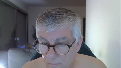 patrick5275 online show from June 2, 3:52 am