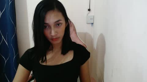 pauline_09102004 online show from February 16, 2:00 pm