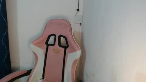 pauline_09102004 online show from February 15, 10:55 am