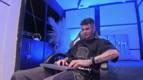 Paulo online show from June 5, 6:19 am