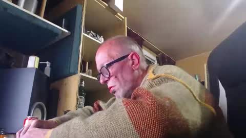 pc8474408 online show from May 14, 12:53 am