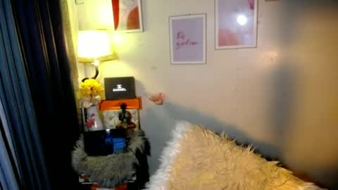 Angel Creamdensada online show from June 18, 3:34 am