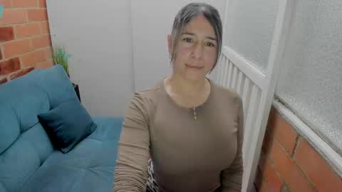Penelope online show from May 26, 8:15 pm