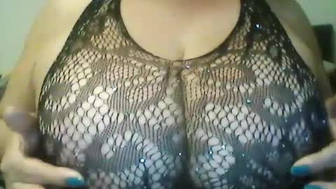 perlita070822 online show from July 15, 3:34 am