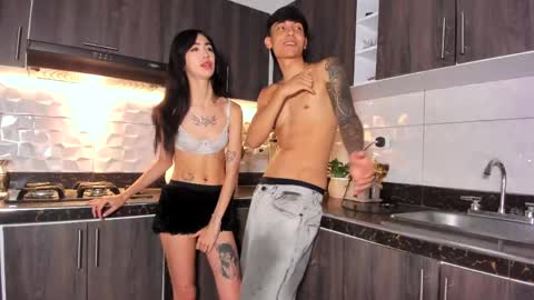 Lizzy  Mejia online show from June 4, 8:59 pm