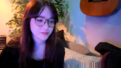 PilloGoddess online show from May 26, 6:52 am