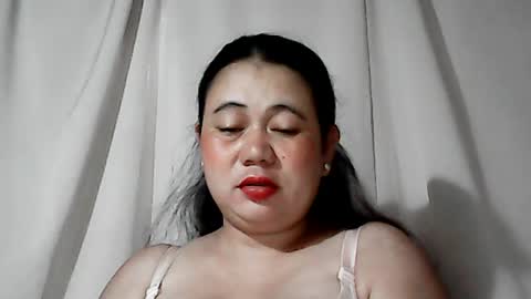 pinaymama12345 online show from June 21, 10:27 pm