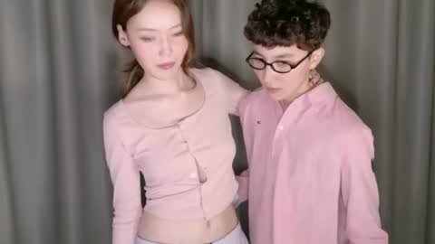 Li long hair and Ru short hair online show from June 15, 2:25 am