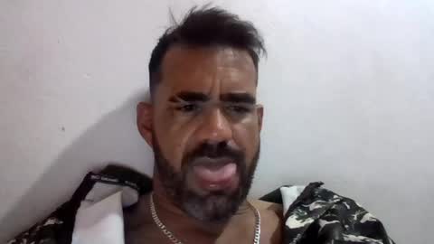 pirataypantera online show from June 15, 2:14 am