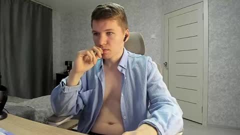 Pierre online show from May 29, 11:41 am