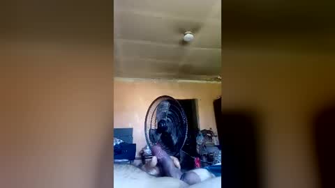 ponchitovergas online show from July 11, 3:37 pm
