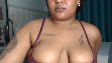 Annah online show from June 13, 6:29 pm