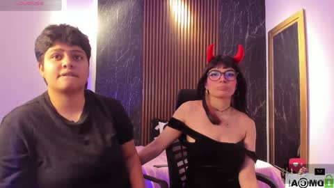 pretty_honey22 online show from June 6, 12:27 am
