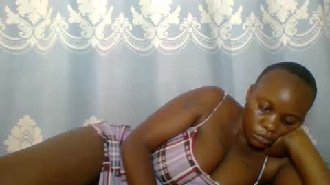 SHANIA online show from May 4, 9:38 am