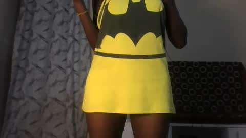 prettypussy_24 online show from May 21, 10:27 pm