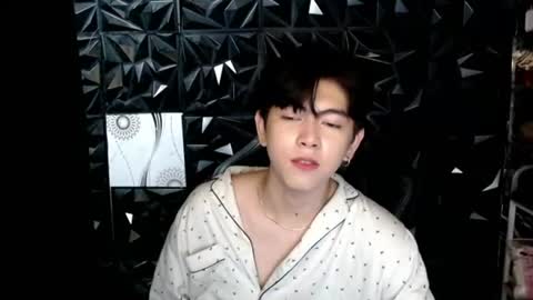 princecalix online show from July 7, 5:17 pm
