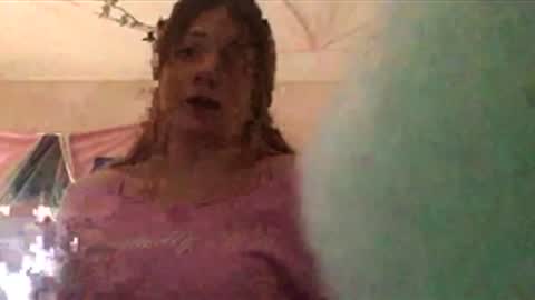 princesssnowflk84 online show from May 12, 11:25 pm