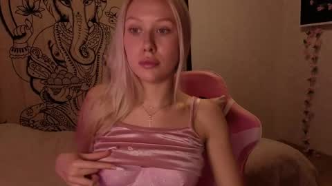 Megan online show from May 8, 11:49 am
